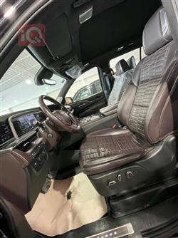 كاديلاك اسكاليد